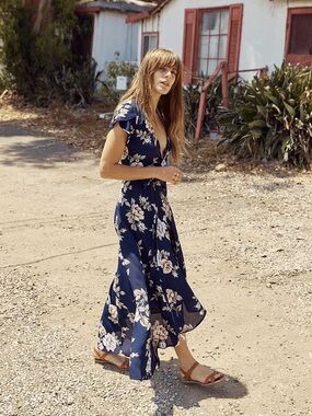 Christy Dawn The Autumn Dress in Navy Floral Size XS Wrap Dress Blue Floral